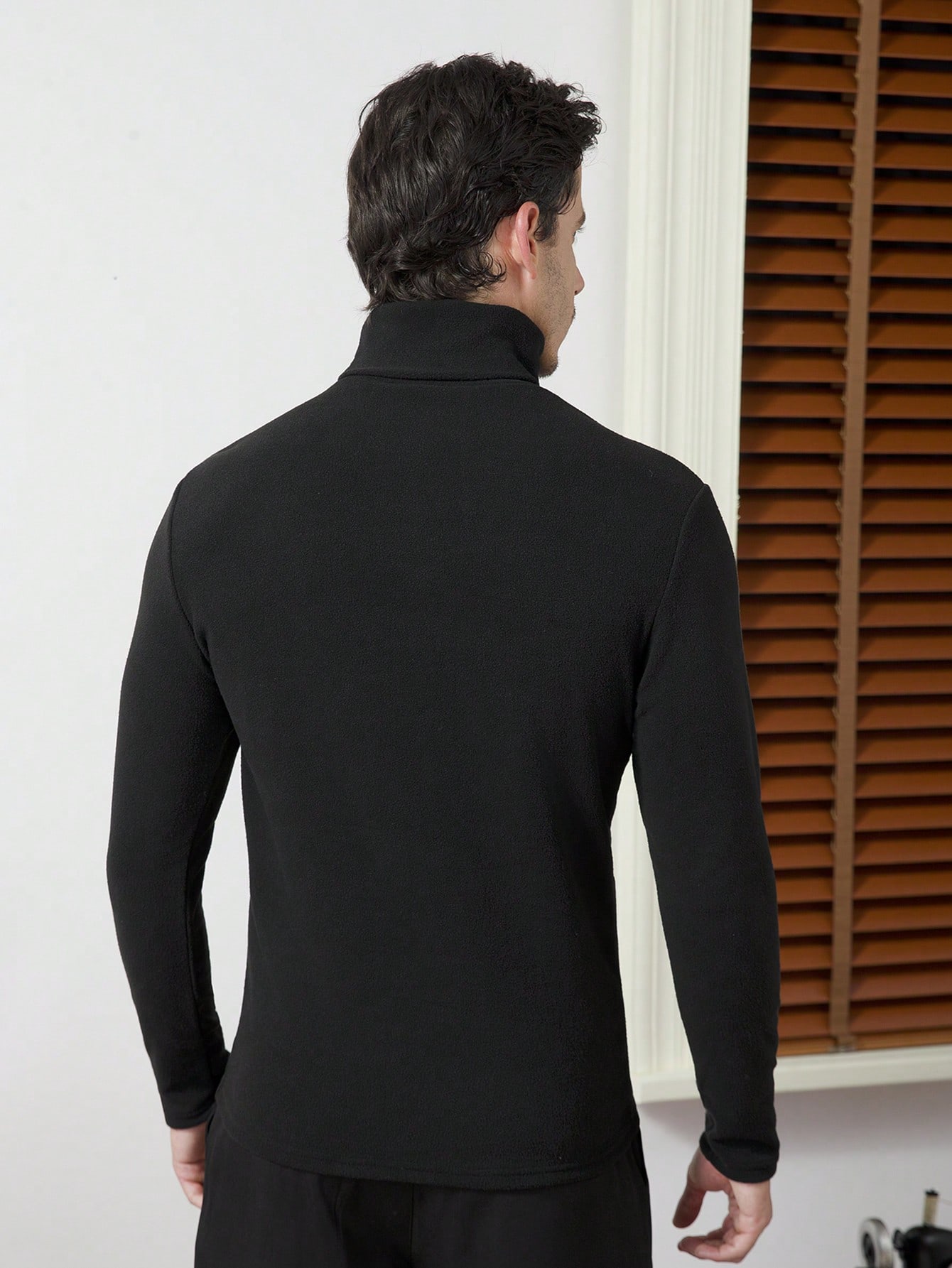 Men's Black High-Neck Long Sle - Base Layer Top recensione e prezzo