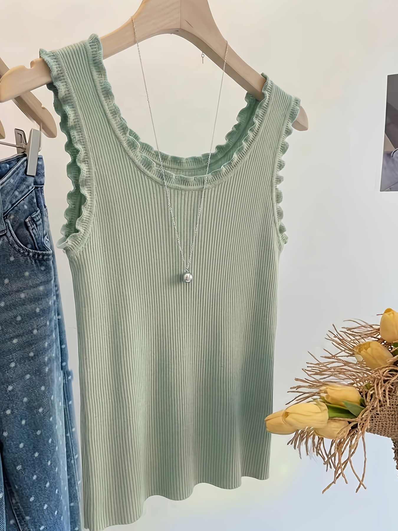 Women's Sleeveless Lace Trim R - Tank Top Ribbed recensione e prezzo